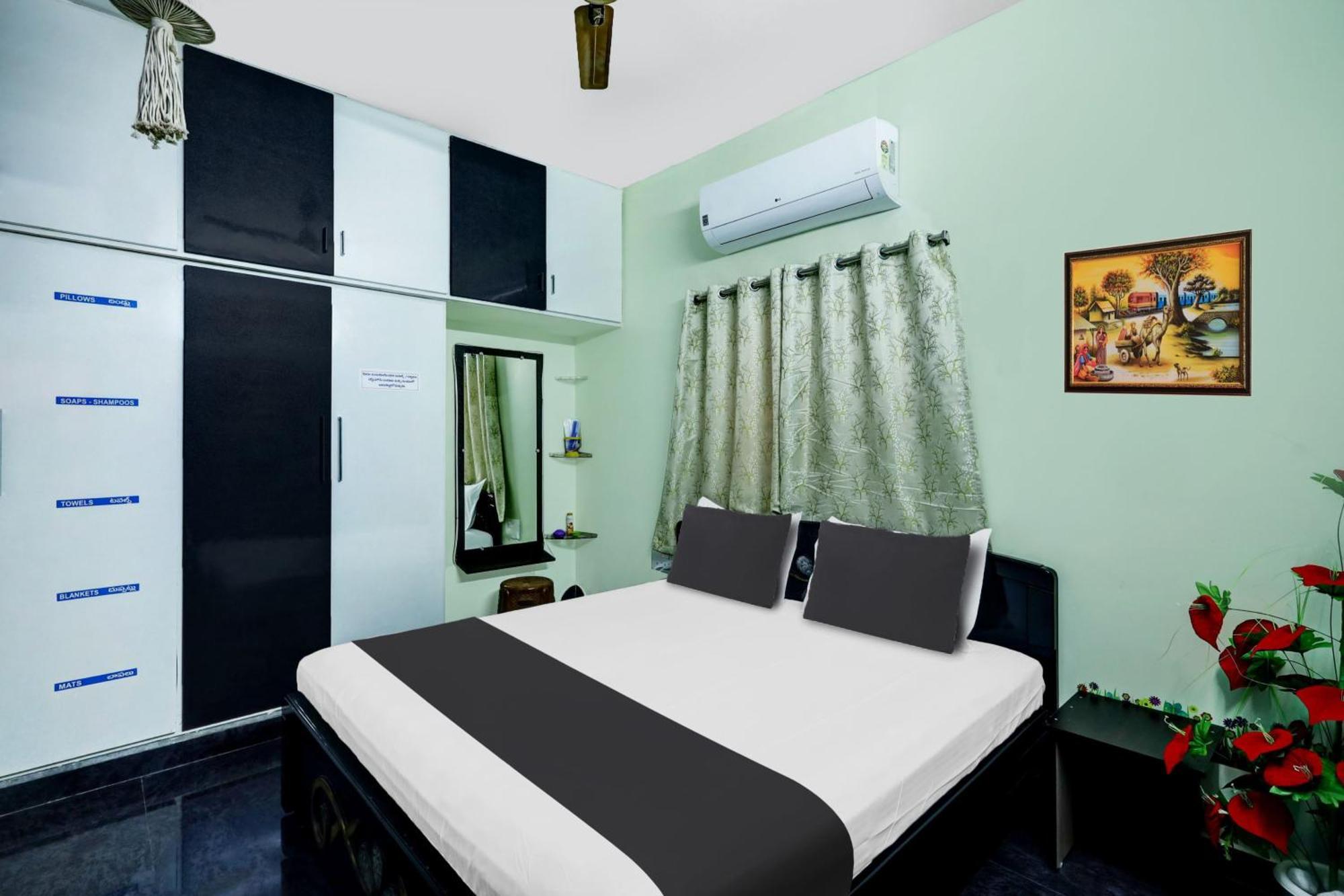 Sri Sakthi Home Stay - Beyond The Expectations- 10 To 15 Minutes Drive From Railway Station And Bus Station 티루파티 외부 사진