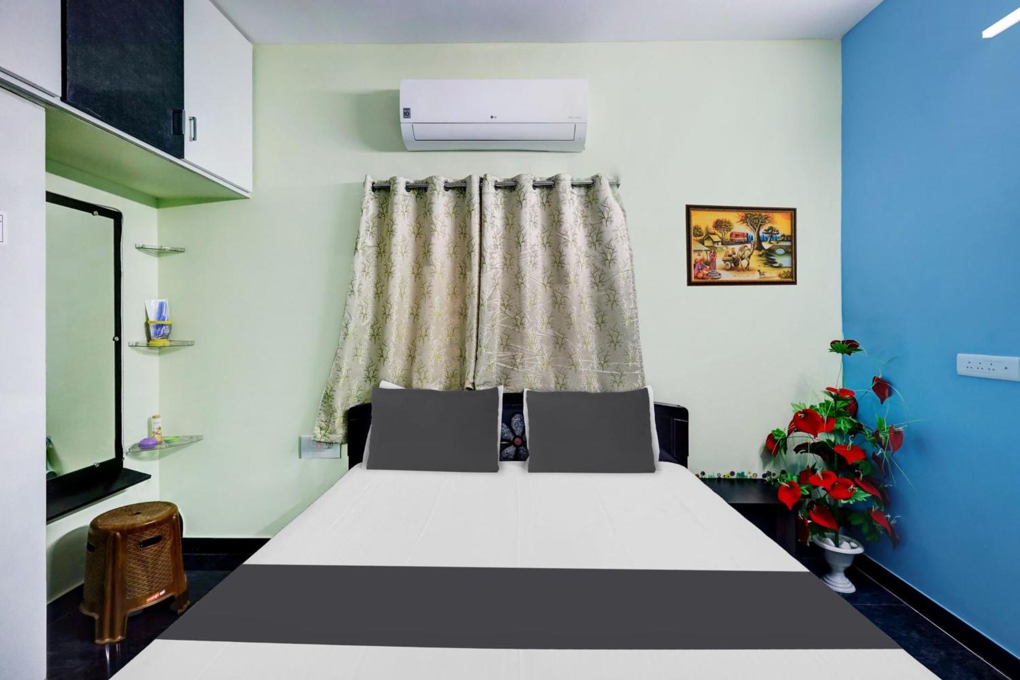Sri Sakthi Home Stay - Beyond The Expectations- 10 To 15 Minutes Drive From Railway Station And Bus Station 티루파티 외부 사진